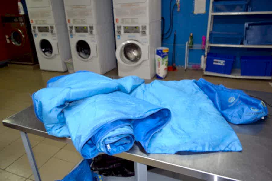 Стирка спальника в Алматы Стирка спальника в Алматы